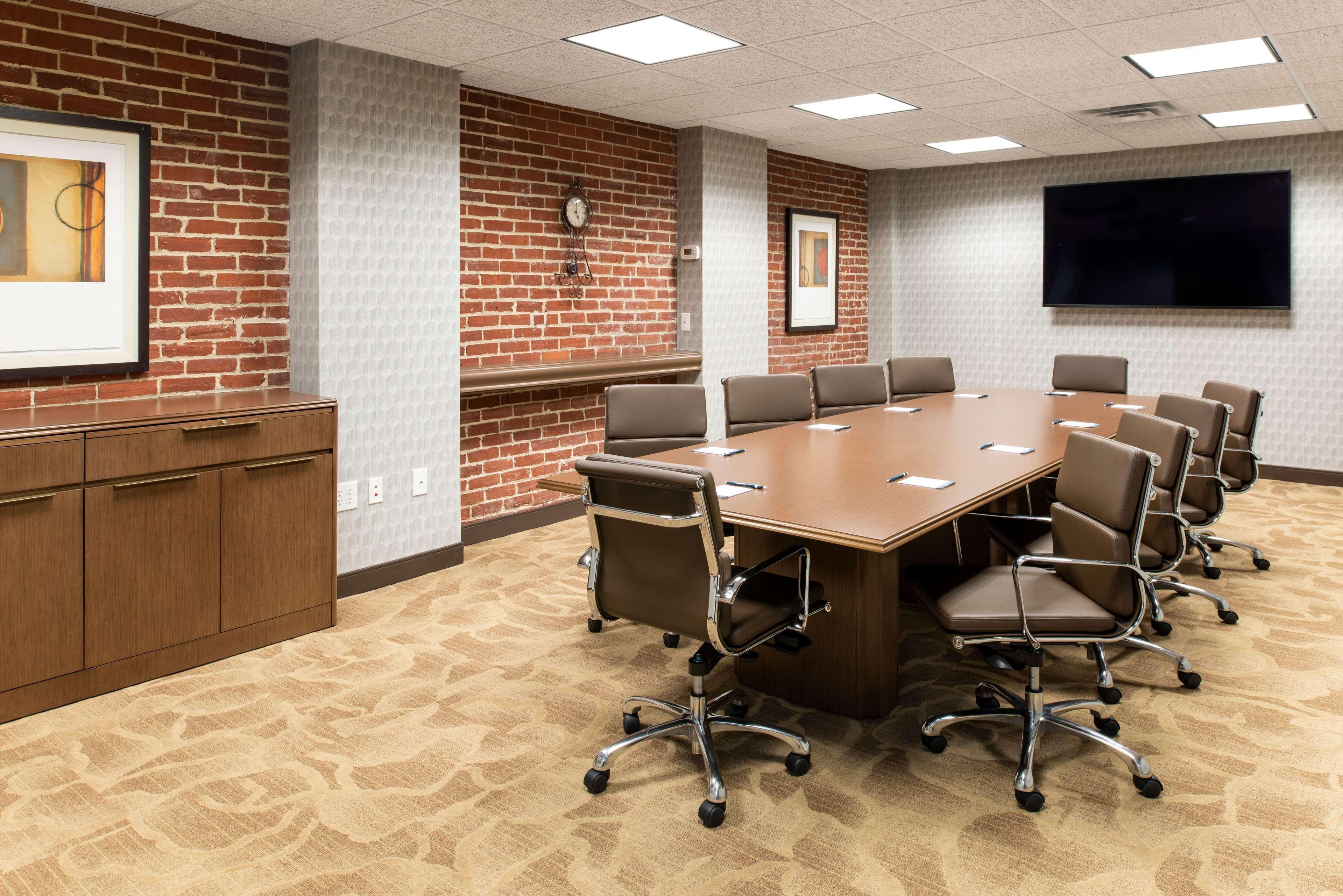 Homewood Suites By Hilton Indianapolis Downtown Ngoại thất bức ảnh
