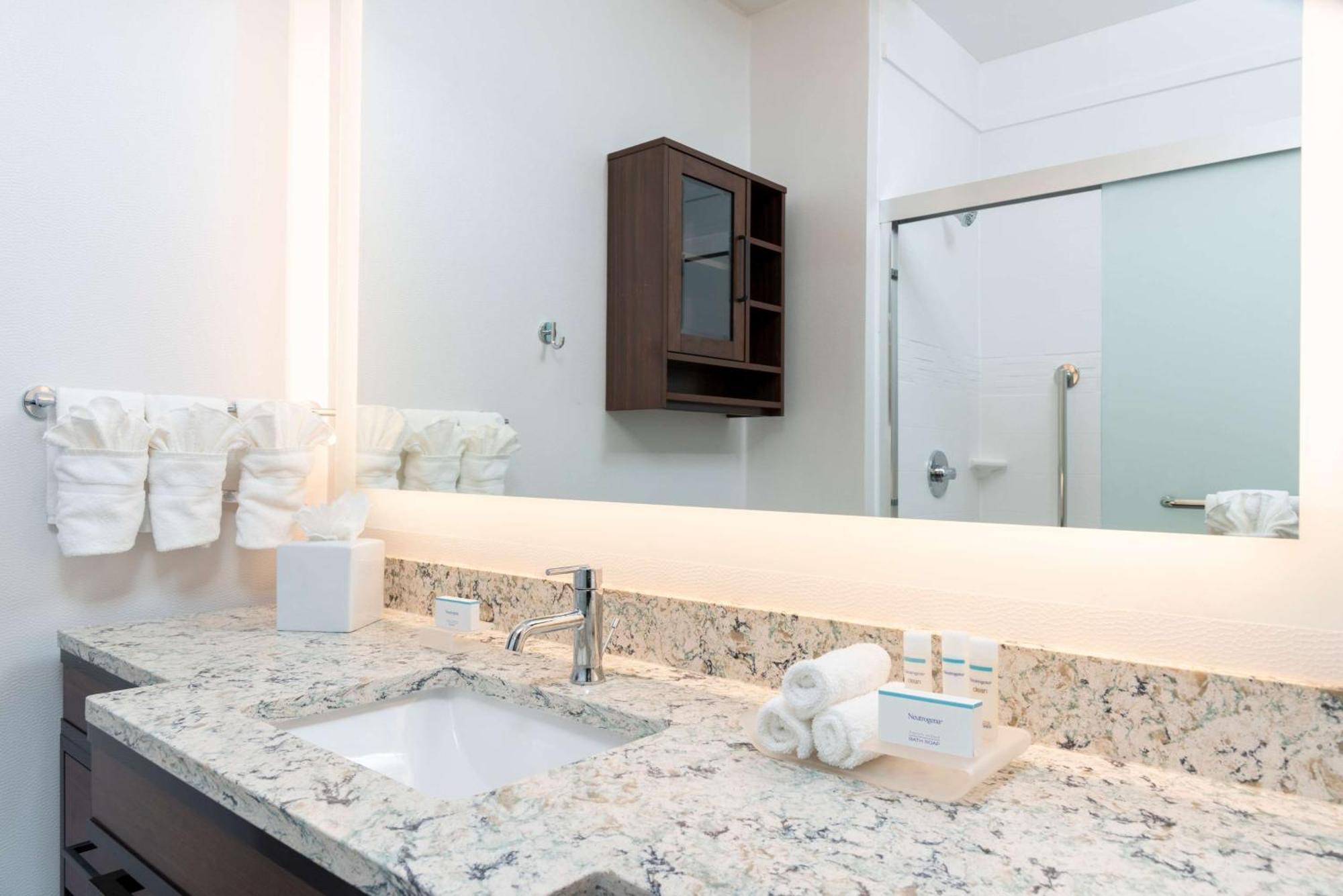 Homewood Suites By Hilton Indianapolis Downtown Ngoại thất bức ảnh